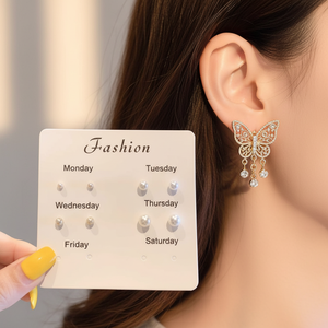 Tending moda elegante orecchini pendenti di cristallo a forma di farfalla in ottone gioielli per ragazze stile religioso vendita all'ingrosso - Product Image 3