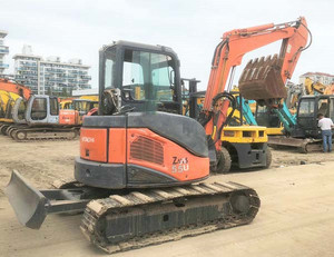 Mini excavatrice utilisée du Japon HITACHI ZX75 originale d'heures basses Excellente HITACHI ZX60u ZX65 ZX65u ZX70 ZX75 Offre Spéciale - Product Image 2