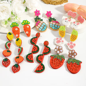 Boucles d'oreilles pendantes en perles faites à la main pour femmes, motifs fruits (ananas, fraise, pastèque, citron), mignonnes, pour le printemps, l'été, les vacances et les fêtes - Product Image 2