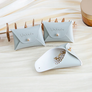 Bolsitas de Piel Sintética Suave con Remaches para Guardar Joyas, Bolsitas Pequeñas para Monedas, para Empaque de Anillos y Aretes de Boda - Product Image 2