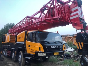 Camion-grue d'occasion de haute qualité Sany 100T certifié EPA, système hydraulique fluide pour travaux de construction lourde - Product Image 4