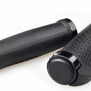 Poignées de vélo de montagne verrouillables en caoutchouc, disponibles en plusieurs couleurs - Product Image 3