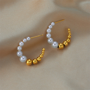Boucles d'oreilles créoles colorées de luxe léger pour femme, inaltérables, avec perles, accessoires et composants de bijoux sophistiqués - Product Image 3