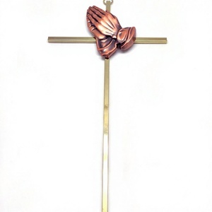 Prière Main Croix - Product Image 1