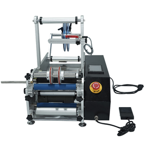 Les boîtes de conserve sont étiquetées manuellement par une machine d'étiquetage manuelle portable ou une machine d'étiquetage semi-automatique à étiquettes plates. - Product Image 4