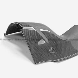 Couverture latérale de moteur en carbone sec de style OEM premium, 2 pièces, pour Ferrari F8 Cabriolet, amélioration de la garniture du compartiment moteur - Product Image 6