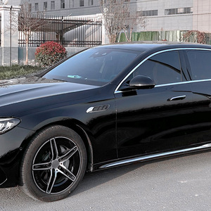 Car Fender Vent Decal ABS Piano Black Carbon Fiber Texture Adhesive For Mercedes-Benz E-Class W214 S214 2024+ - Product Image 2