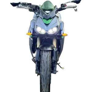 คาวาซา<span class=keywords><strong>ก</strong></span>ิ ซี1000 <span class=keywords><strong>บิ๊</strong></span><span class=keywords><strong>ก</strong></span>สเนค เอ็น19 สปอร์ต<span class=keywords><strong>ไบ</strong></span><span class=keywords><strong>ค์</strong></span> 400ซีซี ระบายความร้อนด้วยน้ำ พร้อมคุณสมบัติแบบนินจา เอช2 สปอร์ต จีดับบลิว250-ดี ซีเอ็น - Product Image 1