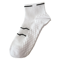 Chaussettes courtes unisexes de sport sur mesure Chaussettes de course quotidiennes en coton blanc noir uni