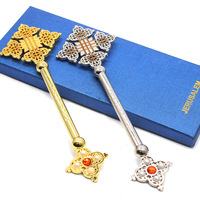 Nhà Máy Trực Tiếp Bán Hot Bán Kim Loại Với Hộp Tôn Giáo Cầu Nguyện Coptic & Ethiopia Tay Giữ Cross