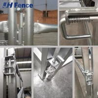 Panneau polyvalent pour bétail : Adaptable pour la construction de zones d'alimentation sécurisées, de enclos d'élevage et d'installations de manutention