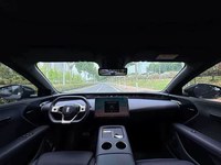 Changan Avatr 07 2026 – Berline Électrique de Luxe, Sièges en Cuir Turbo, Intérieur Clair, Grande Autonomie, Haute Vitesse, 5 Places, Véhicule Électrique d'Occasion