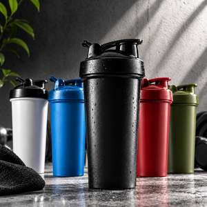Gobelet mélangeur de protéines 600 ml en PP sans BPA, étanche <span class=keywords><strong>et</strong></span> compatible lave-vaisselle, pour la gym <span class=keywords><strong>et</strong></span> <span class=keywords><strong>le</strong></span> fitness, personnalisable (logo/<span class=keywords><strong>couleurs</strong></span>) - Product Image 1