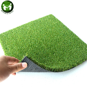 Vente <span class=keywords><strong>en</strong></span> gros de tapis <span class=keywords><strong>en</strong></span> <span class=keywords><strong>gazon</strong></span> synthétique pour sol vert artificiel de 50mm pour aménagement paysager sportif personnalisé résistant aux UV <span class=keywords><strong>en</strong></span> rouleaux - Product Image 3