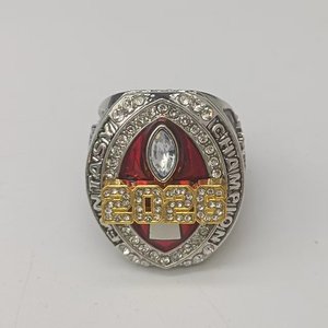 Nuevos Anillos <span class=keywords><strong>de</strong></span> Campeonato <span class=keywords><strong>de</strong></span> Fútbol Fantasía FFL 2026, <span class=keywords><strong>Diseño</strong></span> <span class=keywords><strong>de</strong></span> Anillo Deportivo con Logotipo Personalizado, Joyería <span class=keywords><strong>de</strong></span> Aleación <span class=keywords><strong>de</strong></span> <span class=keywords><strong>Alta</strong></span> Calidad al por Mayor - Product Image 6