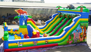 Parque de atracciones inflable para alquiler en festivales y eventos privados - Product Image 2