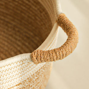 <span class=keywords><strong>Cesta</strong></span> <span class=keywords><strong>de</strong></span> almacenamiento <span class=keywords><strong>de</strong></span> ropa tejida clásica plegable, <span class=keywords><strong>cesta</strong></span> <span class=keywords><strong>de</strong></span> almacenamiento <span class=keywords><strong>de</strong></span> cuerda <span class=keywords><strong>de</strong></span> algodón - Product Image 5