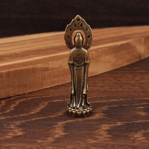 Pendentif Statue de Guanyin Bodhisattva en laiton pur vintage, 5.3cm, décoration religieuse bouddhiste pour la maison, ornement artisanal - Product Image 2