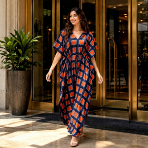 Vestido Maxi Boho con Cuello en V, Estampado Tie-Dye, Ajuste Moderno, Cintura Natural, Transpirable, Ecológico, Tejido 100% para Todas las Estaciones - Product Image 1