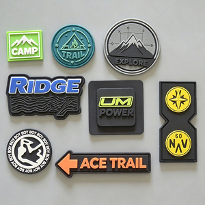 Patch in PVC Gommato 3D Personalizzate con Logo, Bussola da Montagna per Esterni, Patch Tattiche per Abbigliamento, Cappelli e Borse - Product Image 2