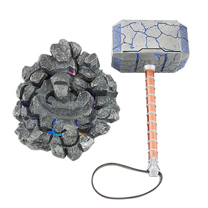 Marteau de <span class=keywords><strong>Thor</strong></span> pendentif porte-clés <span class=keywords><strong>Marvel</strong></span> Offre Spéciale métal personnage accessoire jouet Portable Cosplay - Product Image 4