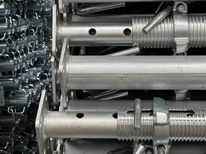 Sistema de andamio Ringlock galvanizado estable con escaleras de cuello base y solución de andamio - Product Image 3