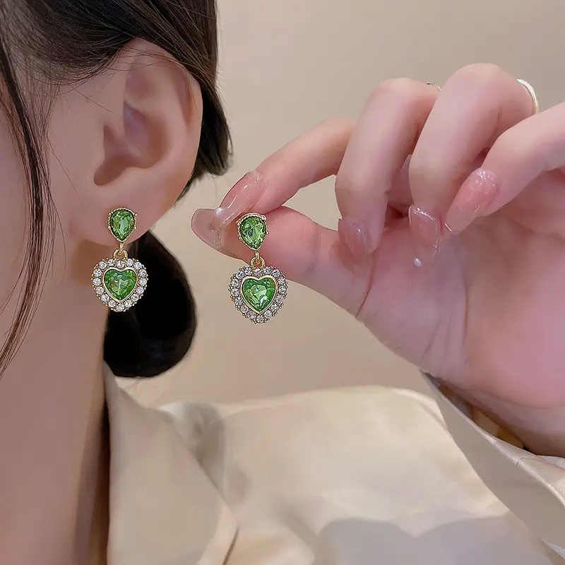 Shiny Zircon Diamond Earring Pink and Green Heart Earrings Fashion Luxury Drop Earrings Women Jewelry 2023