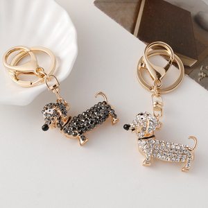 Cincin kunci anjing tertutup kristal kartun lucu liontin tas bentuk 3D paduan kualitas tinggi untuk hadiah pecinta hewan peliharaan dan penggunaan sehari-hari - Product Image 3