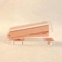 Agrafeuse standard manuelle acrylique or rose transparente avec capacité d'agrafe 100 pièces