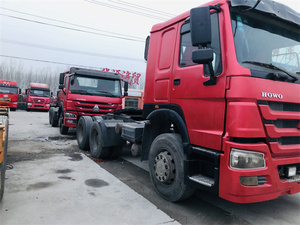 รถบรรทุกหัวลากมือสอง Sinotruk Euro2 ดีเซล 6x4 พวงมาลัยซ้าย HOWO 10 ล้อ รับน้ำหนัก 21-30 ตัน 371 แรงม้า กล้องมองหลัง 360 องศา - Product Image 2