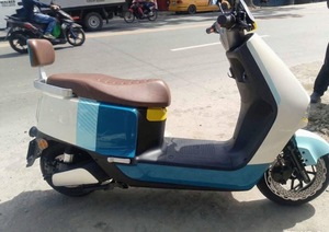 Motocicleta Eléctrica de 2500W para Adultos, Alta Velocidad 80KM/H y Largo Alcance 100KM, 2 Ruedas, con Aplicación Inteligente - Product Image 5