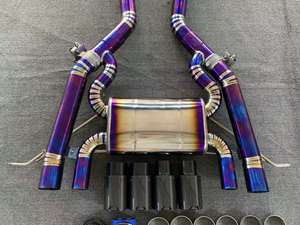 Terminale di Scarico in Carbonio per BMW G80 M3 S55 3.0T, Silenziatore in Titanio Lucidato a Specchio con Valvola Posteriore Personalizzata - Product Image 5