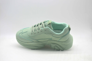 Zapatillas personalizadas para <span class=keywords><strong>mujer</strong></span>, zapatillas planas superiores de PU, suela gruesa para <span class=keywords><strong>mujer</strong></span>, zapatos blancos para caminar por la calle, zapatos para <span class=keywords><strong>mujer</strong></span> - Product Image 3