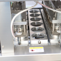 Sauce ketchup soja tomate entièrement automatique dans une machine à emballer les gobelets à tremper