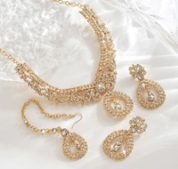 Ensemble de colliers en cristal de luxe européen et américain pour femmes, chaîne de clavicule exagérée, accessoires de robe trois pièces, mariage