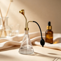 Flacon d'exposition robuste en laiton pour l'aromathérapie, la dégustation de spiritueux et l'échantillonnage d'huiles essentielles lors d'événements