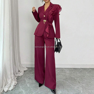Traje de Blazer con Cuello de Organza con Volantes Personalizado para Mujer, con Pantalones y Cinturón, Conjunto Ejecutivo para Damas - Product Image 3