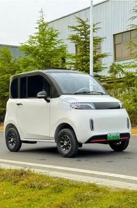 Véhicule électrique familial à quatre roues entièrement fermé, longue autonomie, pour usage quotidien, nouvelle énergie - Product Image 4