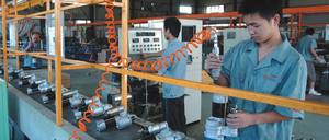 Nouvel <span class=keywords><strong>alternateur</strong></span> 12V 215A A8TU0091 12075 F5UU10300CA F5UUCA F5UZ10345CA F5UZCA A008TU0091 GL360 pour MITSUBISHI - Product Image 6