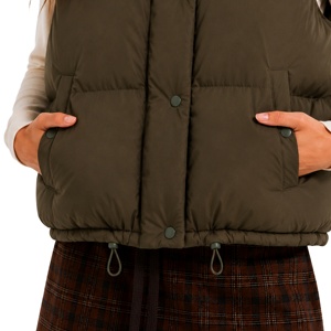 <span class=keywords><strong>Gilet</strong></span> matelassé en peau de mouton pour femme, certifié BSCI, avec col en similicuir, logo personnalisé, vente en gros – Fabrication depuis 17 ans - Product Image 6
