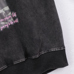 Streetlux Sweat à capuche court pour homme 500GSM Heavyweight Sun Faded Acid Wash Distressed Custom Hoodie Heavyweight Hoodie - Product Image 3