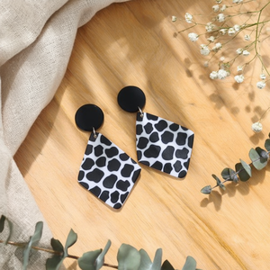 Boucles d'oreilles pendantes en résine acrylique, motif léopard noir et blanc, forme carrée, bijoux de mode pour femmes, 12 pièces - Product Image 3