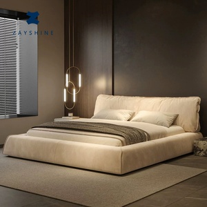 Lit double Zayshine en daim de luxe minimaliste italien pour chambre principale, 1,8 mètre, taille extra-large, modulaire, avec rangement, pour villa - Product Image 1