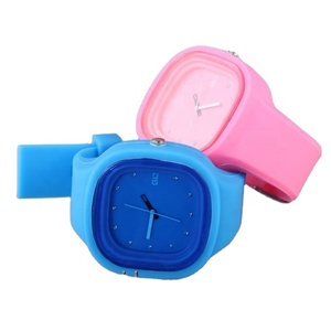 แฟชั่นกีฬานาฬิกาลูกอมสีซิลิโคนนาฬิกาขนม - Product Image 1
