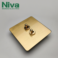 Interruptor de palanca de 2 vías y 2 módulos Niva Factory Wholesale para hotel, interruptores de pared con panel de acero inoxidable para estándares del Reino Unido, estilo retro para el hogar