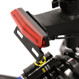Motocicleta Eléctrica Híbrida de Alta Velocidad con Motor sin Escobillas de 52V 1200W, Doble Batería, 9 Velocidades y Amortiguador Trasero - Product Image 5