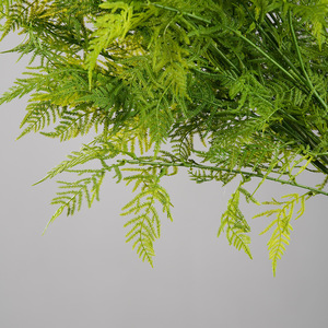 Helecho artificial Greenway con hojas de 3 ramas, decoración floral para días festivos y celebraciones - Product Image 4
