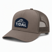 Topi Trucker Pantai Surf Bordir Patch Gelombang Warna Taupe Snapback Logo Kustom Grosir OEM