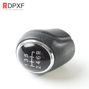 Pour <span class=keywords><strong>Suzuki</strong></span> <span class=keywords><strong>SX4</strong></span> <span class=keywords><strong>S</strong></span>-<span class=keywords><strong>Cross</strong></span> Vitara Ciaz 1.6L 1.4T, pommeau de levier de vitesses, accessoires de voiture, levier de vitesses manuel 5 6 vitesses - Product Image 3