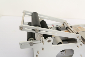 SY-50D Nhiều Chức Năng Của Máy Dán Nhãn Chai Tròn + Máy Mã Chiến Đấu - Product Image 5